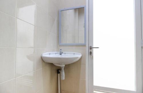 Pogung Lor House | RedDoorz near Jogja City Mall 3