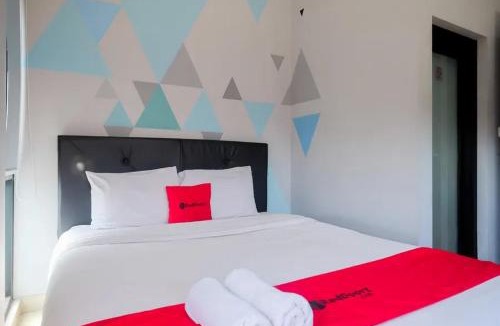 Sleman Hotel | RedDoorz near Sindu Kusuma Edupark 3