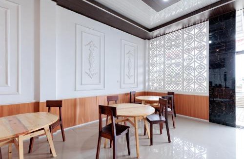 Rajabasa Hotel | RedDoorz near Waterworld Lampung