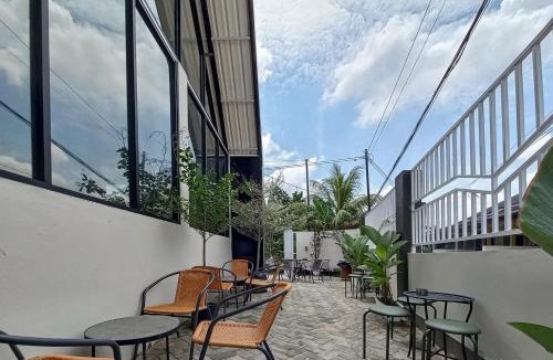 Pekanbaru Hotel | RedDoorz Plus Syariah at KAVA Living Pekanbaru
