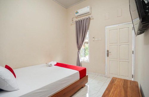 Rajabasa Hotel | RedDoorz Syariah at The Saka