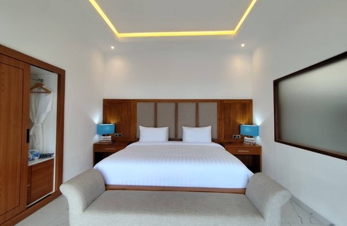 Suraberata Bed & Breakfast | Rejuvenate Resort & Restaurant