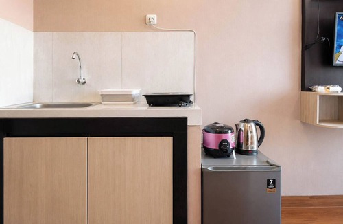Sidoarjo Apartment | Restful Snug Studio Room At Apartment Suncity Residence