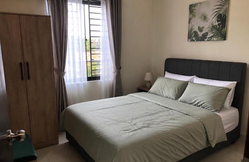 Bogor Tengah House | Ria Nui guest house