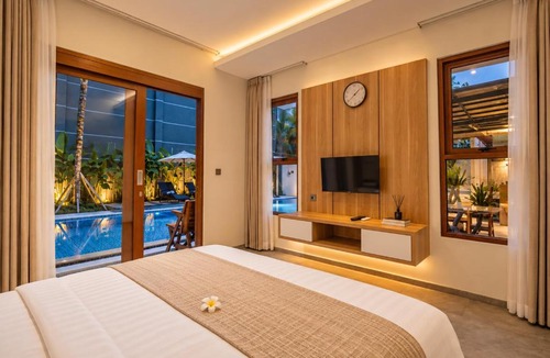 Renon Villa | RL Villa Sanur - Modern 4BR Luxury Oasis in Sanur