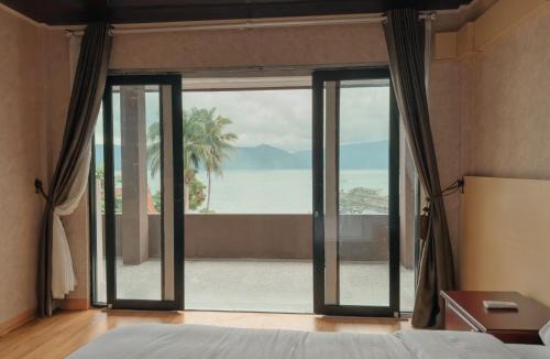 Tuk Tuk Hotel | Rodeo Inn