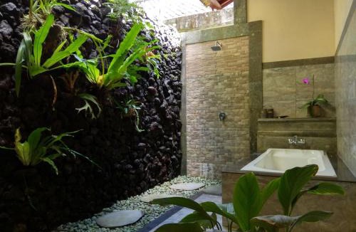 Melayang Villa | Romantic hideaway for two in Ubud