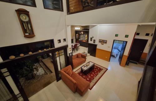 Sinduharjo House | Rumah Keluarga Homestay 4BR Syariah