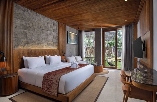 Sukawati Hotel | Sanctoo Suites and Villas
