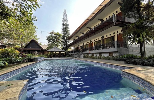 Pancawati Villa | Santa Monica Resort