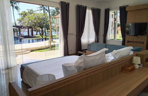 Tembok Hotel | Scampi Indorus Resort
