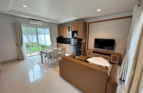 Bogor Selatan House | Scandi Sanctuary at Rancamaya