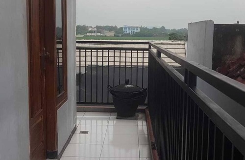 Peterongan House | Selaraskost Syariah Jombang