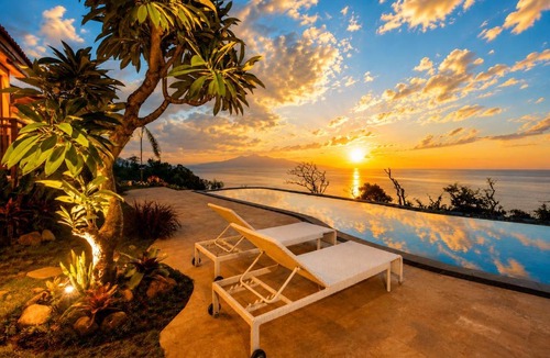 Seraya Villa | Seraya Cove Estate by Manara