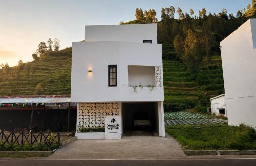 Kejajar Villa | Singgah Sejenak Dieng