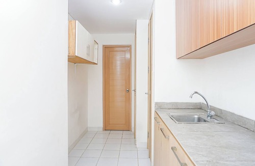 Tangerang Apartment | Spacious And Bright 3Br At Apartment Hillcrest House