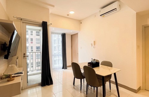 Old Jakarta Apartment | Spacious Combined 2Br At Tokyo Riverside Pik 2 Apartment