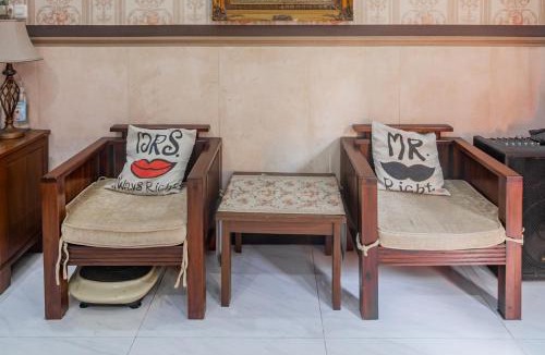 East Jakarta Hotel | SPOT ON 93957 Henny Kost