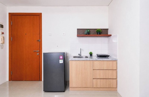 East Jakarta Apartment | Stunning 2Br Apartment Woodland Park Residence
