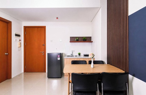 East Jakarta Apartment | Stunning 2Br Apartment Woodland Park Residence