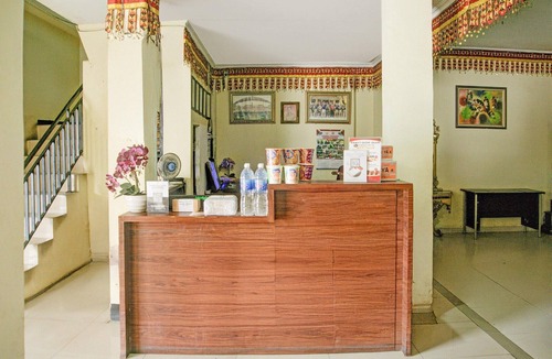 Palembang House | Stylish DBL Suite Escape W/Free WiFi and Parking