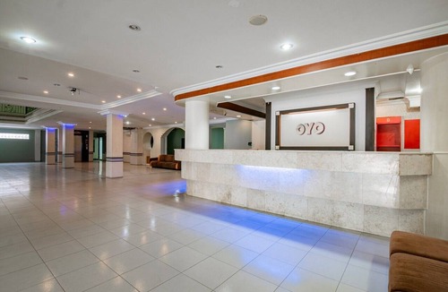 Pekanbaru House | Stylish DBL Suite Escape W/Free WiFi and Parking