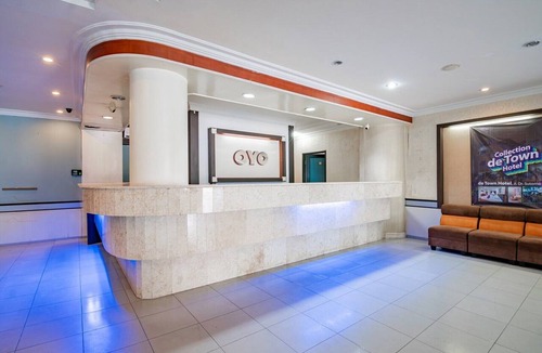 Pekanbaru House | Stylish DBL Suite Escape W/Free WiFi and Parking