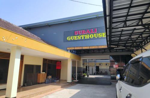 Ponorogo House | Subali Guest House