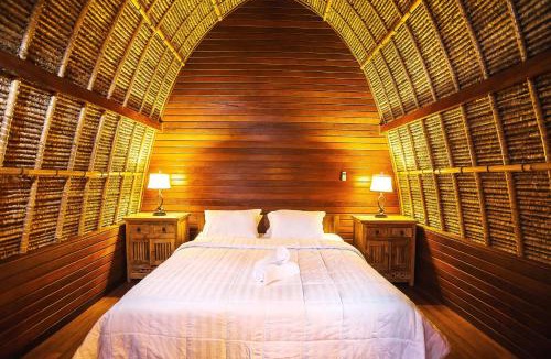 Jungut Batu Resort | Sukanusa Luxury Huts