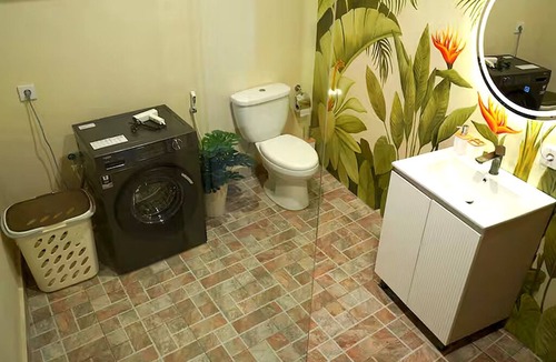 Melayang Apartment | Sunset Boutique Apartments 1 - Cozy 1BR with AC in Tegallalang