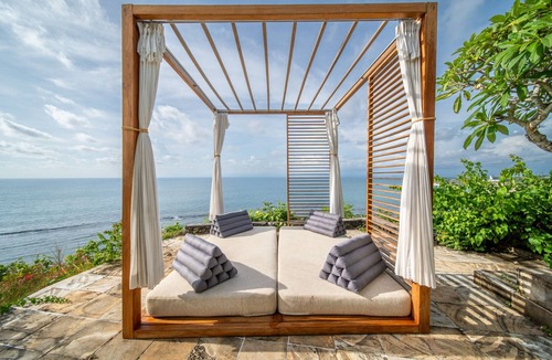 Pecatu Villa | Sunset Pool Group Villa Bingin Sea Views