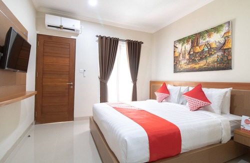 Renon Hotel | Super OYO Capital O 3018 Vin Stay