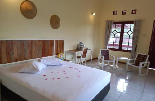 Trawas House | SUWON homestay