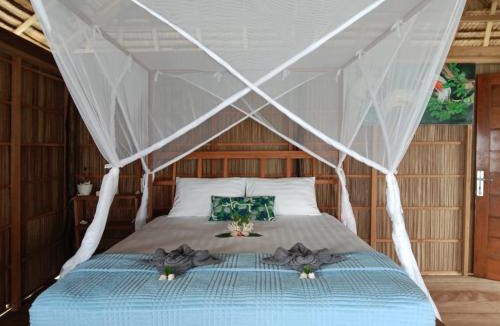 Mansuar Island House | Terimakasih Raja Ampat