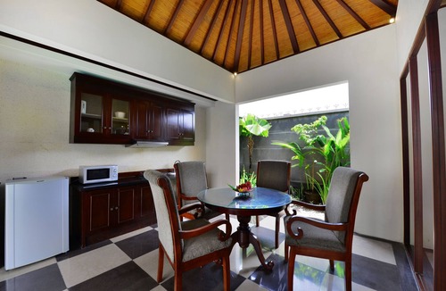 Petitenget Villa | The Khayangan Dreams Villa Seminyak