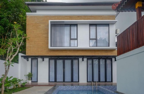 Banjarasri Hotel | The Lavana Signature Greenkhaza Villa Jogja