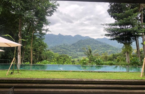 Borobudur Hotel | The Setumbu Experience, ARTOTEL Curated