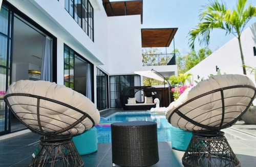 Ungasan Villa | The W House, Luxury Villa 5 minutes from the beach