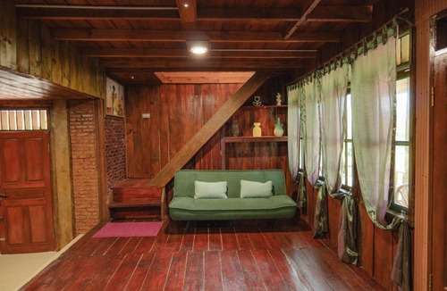 Tuk Tuk Villa | The Wood Cabin