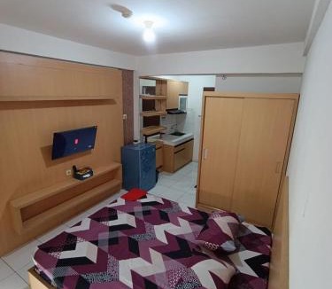 Cikarang Apartment | TOWER MAHAKAM WIFI NETFLIX by KDM