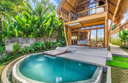 Sambahan Villa | Tropical Bamboo Villa luxury Aliapard II