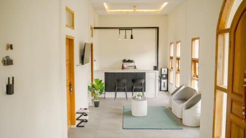 Kejajar House | Tugu Langit Villa & Homestay