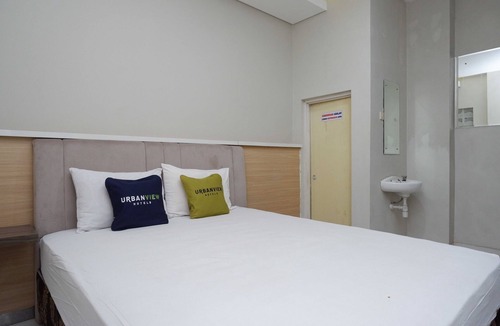 Purwokerto House | Urbanview Hotel Double Tree Purwokerto