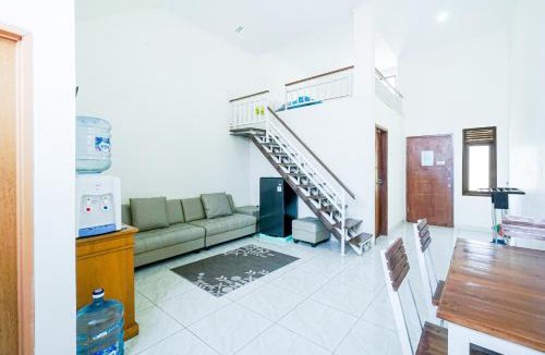 Lembang House | Urbanview Hotel Maulana Hills Syariah