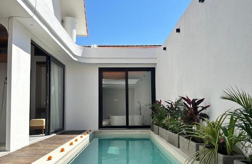 Denpasar Timur Villa | Villa Agapanthus! The hidden gem of Kesiman, 2 bedroom villa with swimmingpool