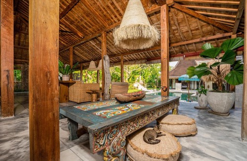 Padonan Villa | Villa Almar - Unique and Spacious 3BR Villa in Canggu