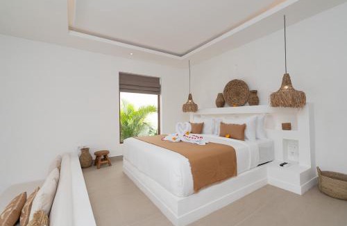 Beraban Villa | Villa Camille - Private 1BR Oasis with Pool in Nyanyi Beach