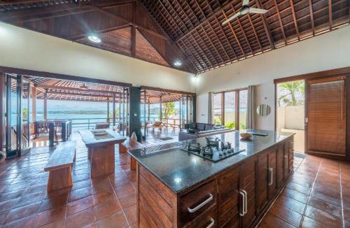 Ceningan Island Villa | Villa Cemara
