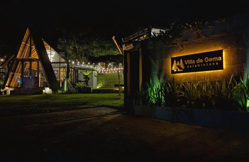 Sukabumi Villa | Villa de Gema