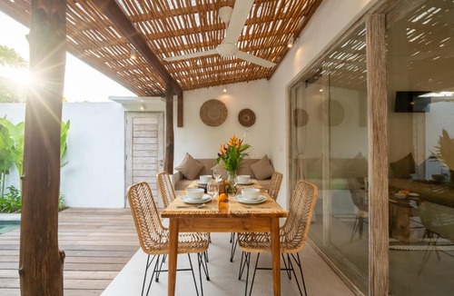 Beraban Villa | Villa Diana 3 - Oasis 1BR close to Nyanyi Beach
